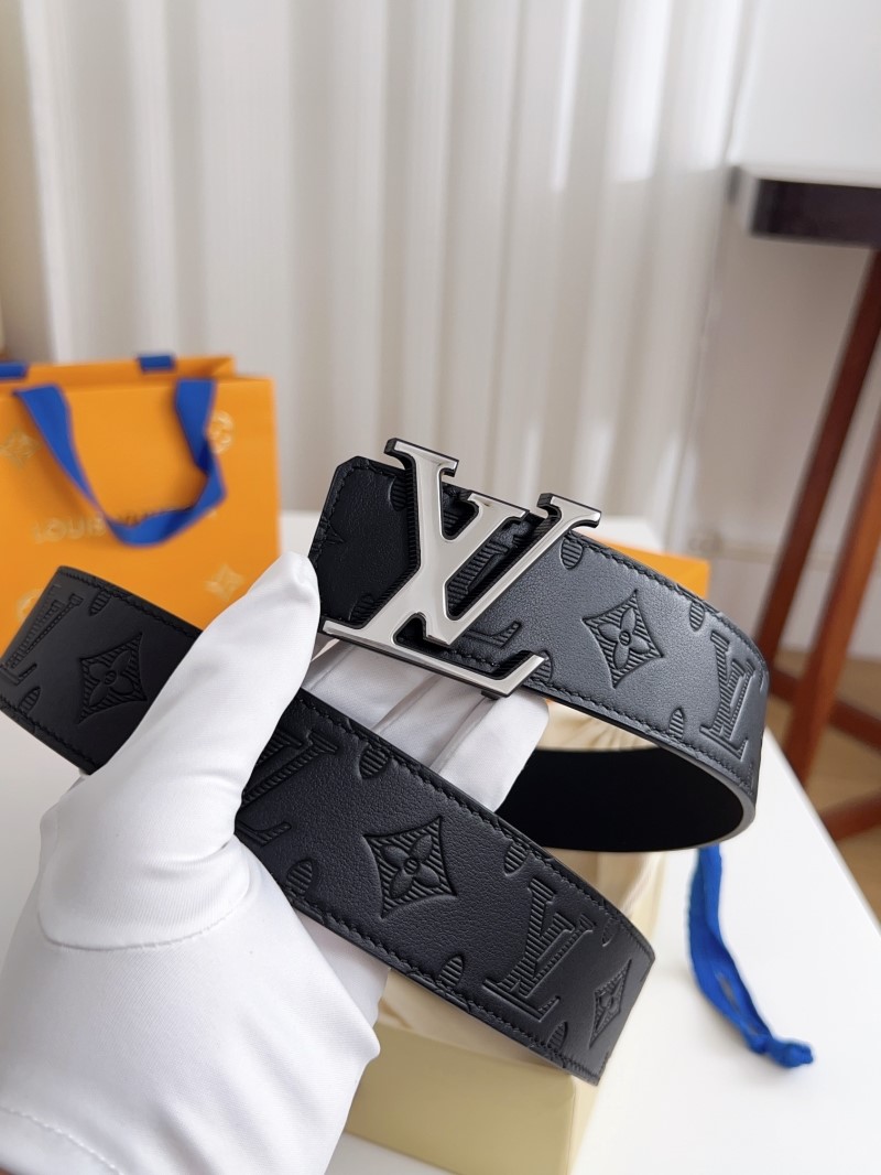 l0vis Vvtt0n belts